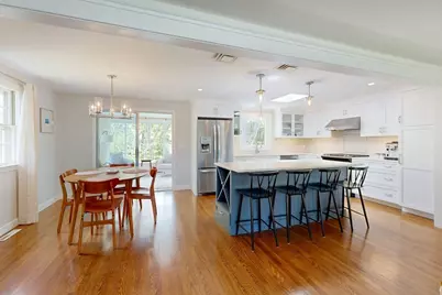 18 Emerson Rd, Medfield, MA 02052 - Photo 8