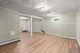 26 Laurel St, Arlington, MA 02476 - Photo 18