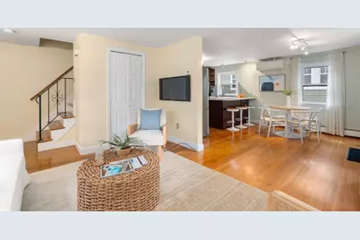 26 Laurel Street #26, Arlington, MA 02476 - Photo 6