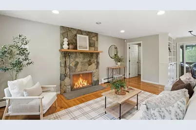 562 High St, North Attleboro, MA 02760 - Photo 6