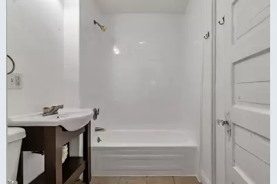 56 Ward St #3B, Salem, MA 01970 - Photo 12
