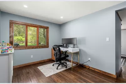 90 Wood St, Hopkinton, MA 01748 - Photo 26