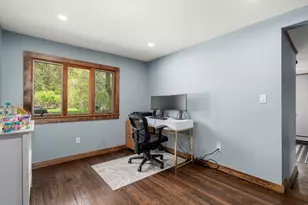 90 Wood St, Hopkinton, MA 01748 - Photo 26