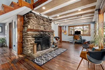 90 Wood St, Hopkinton, MA 01748 - Photo 14