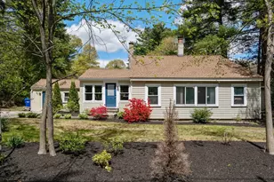 90 Wood St, Hopkinton, MA 01748 - Photo 2