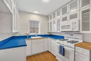 198 Lake Shore Rd, Boston, MA 02135 - Photo 12