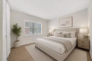 198 Lake Shore Rd, Boston, MA 02135 - Photo 20