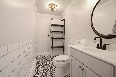 14 Broad St, North Attleboro, MA 02760 - Photo 16