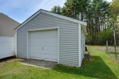 26 Frederick Circle, Tewksbury, MA 01876 - Photo 20