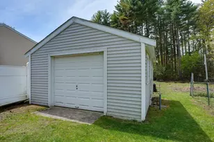 26 Frederick Cir, Tewksbury, MA 01876 - Photo 20