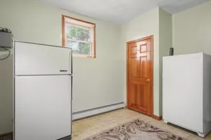 26 Frederick Cir, Tewksbury, MA 01876 - Photo 18