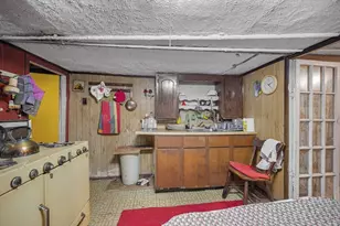 40 North St, Lowell, MA 01852 - Photo 16