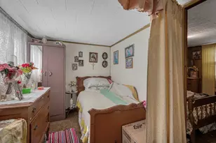 40 North St, Lowell, MA 01852 - Photo 6