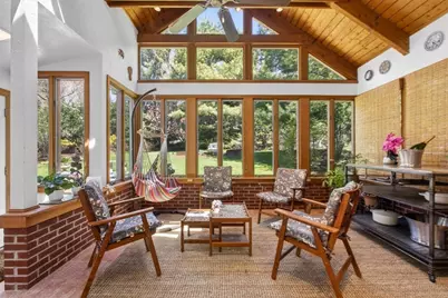 152 Beverly Rd, Brookline, MA 02467 - Photo 6