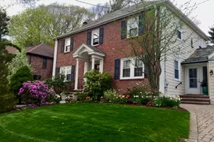 152 Beverly Rd, Brookline, MA 02467 - Photo 32