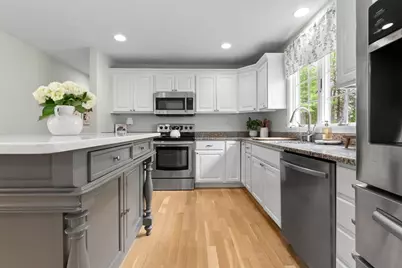 111 Flint Farm Rd, Middleton, MA 01949 - Photo 10