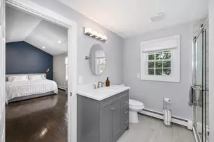 59 Wyvern St, Boston, MA 02131 - Photo 18