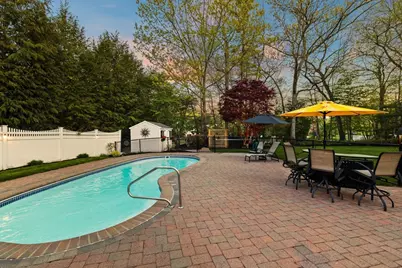 168 Liberty St, Middleton, MA 01949 - Photo 6