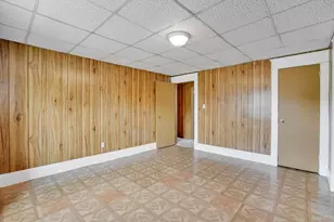 13-15 Wigwam Pl, Springfield, MA 01108 - Photo 30