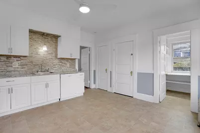 13-15 Wigwam Pl, Springfield, MA 01108 - Photo 8