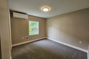 11 W School St, Westfield, MA 01085 - Photo 16