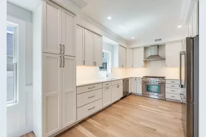 147 West Eighth Street, Boston, MA 02127 - Photo 4