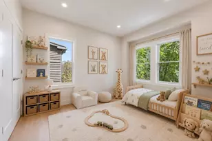 147 W 8th St, Boston, MA 02127 - Photo 16