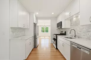 60 Lenox St, Norwood, MA 02062 - Photo 14