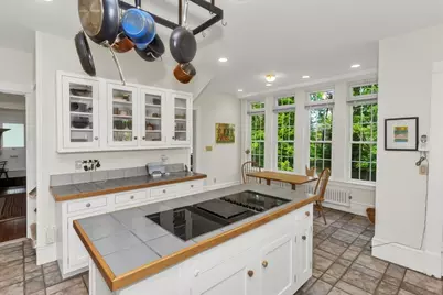 74 Woodbridge St, South Hadley, MA 01075 - Photo 16