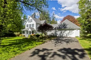 74 Woodbridge St, South Hadley, MA 01075 - Photo 2