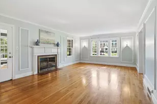 38 Oxford Rd, Longmeadow, MA 01106 - Photo 4