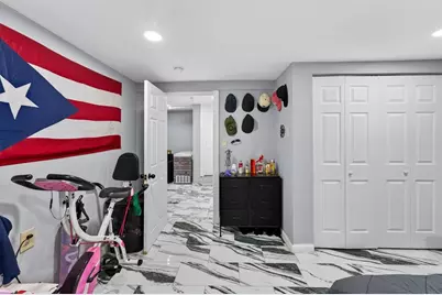 25 Tripoli St, Cranston, RI 02909 - Photo 22