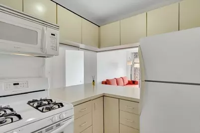 44 Washington St #1103, Brookline, MA 02445 - Photo 6
