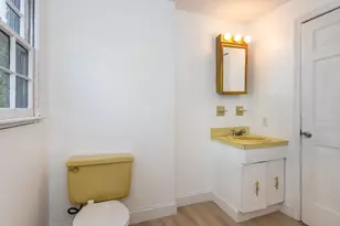 250 Prospect St, Franklin, MA 02038 - Photo 18