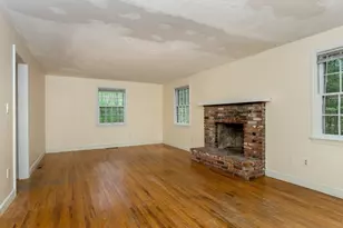 250 Prospect St, Franklin, MA 02038 - Photo 8