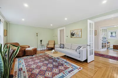 2 Cannon St, Newton, MA 02461 - Photo 4