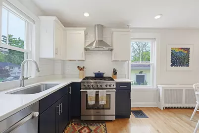 2 Cannon St, Newton, MA 02461 - Photo 14