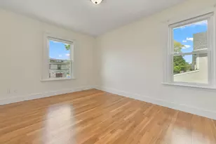 14 Westover St, Boston, MA 02132 - Photo 16