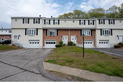11 Plantation Rd #11, Oxford, MA 01540 - Photo 2