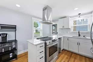 24 Warren Ave, Stoughton, MA 02072 - Photo 8