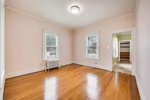 20 Watts St, Malden, MA 02148 - Photo 10