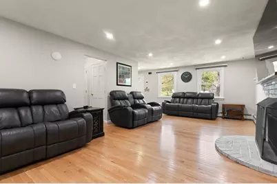 8 Matthew Lane, Chelmsford, MA 01824 - Photo 6