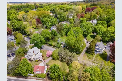 8 Charles St, Natick, MA 01760 - Photo 4
