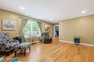 16 Poitras Ave, Tyngsborough, MA 01879 - Photo 28