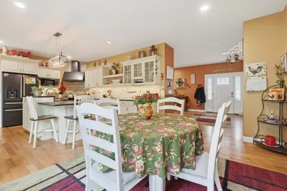 16 Poitras Ave, Tyngsborough, MA 01879 - Photo 18