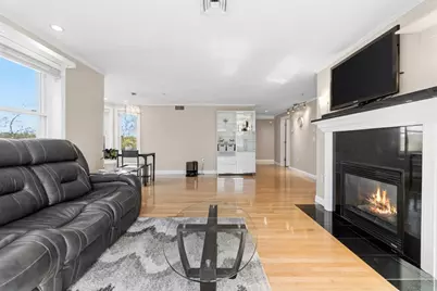 437 N Main St #C, Andover, MA 01810 - Photo 4