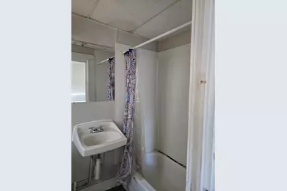 263 Elm Street #3L, Holyoke, MA 01040 - Photo 10