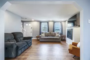 125 Lake View Blvd, Plymouth, MA 02360 - Photo 10