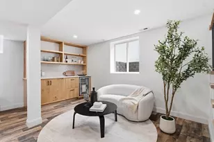 57 Myrtle St, Medford, MA 02155 - Photo 36