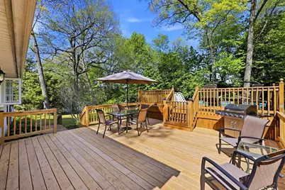 9 Meadowbrook Drive, Hadley, MA 01035 - Photo 32